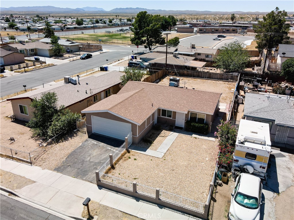 main property photo 18