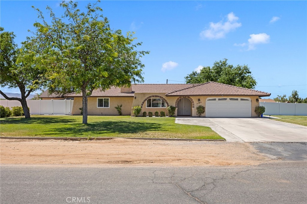main property photo 1