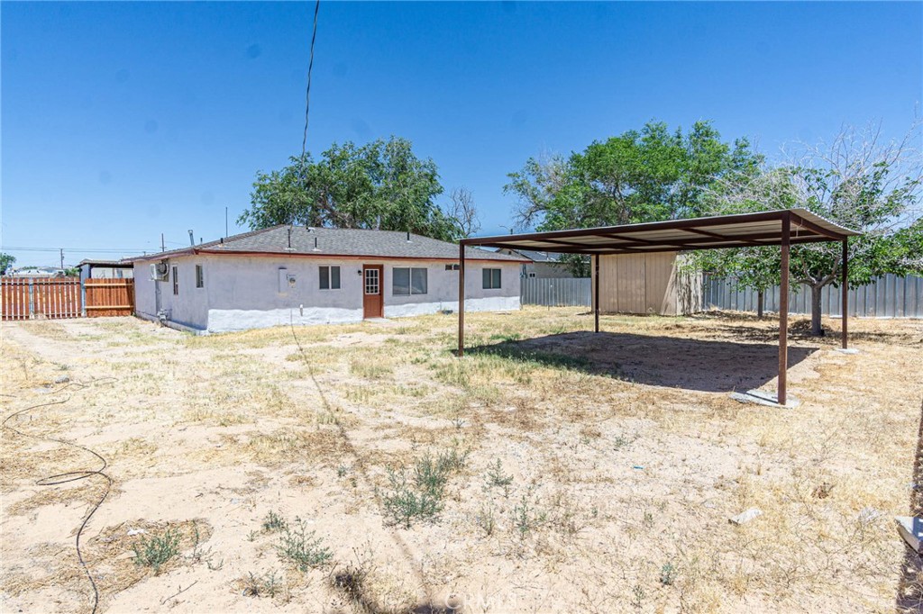main property photo 31