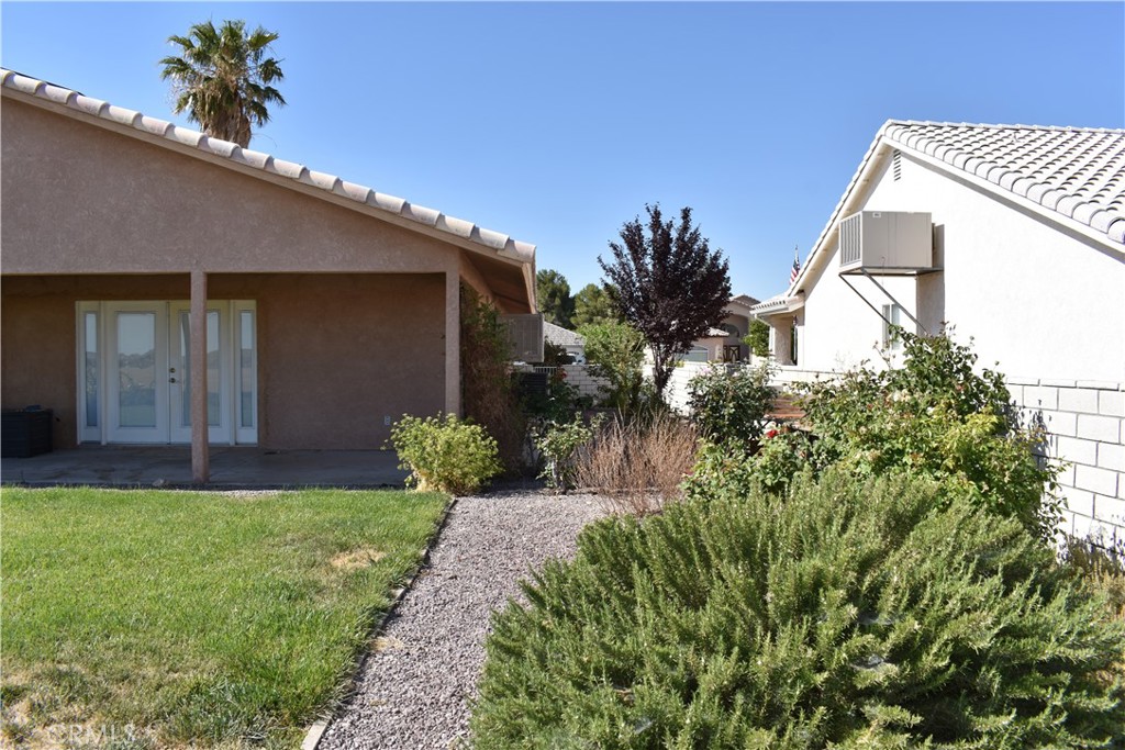 main property photo 27