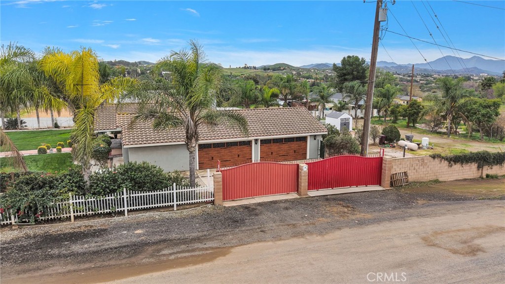 main property photo 54
