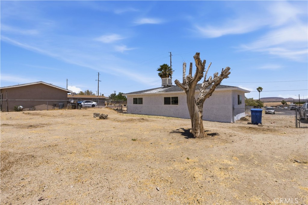 main property photo 20