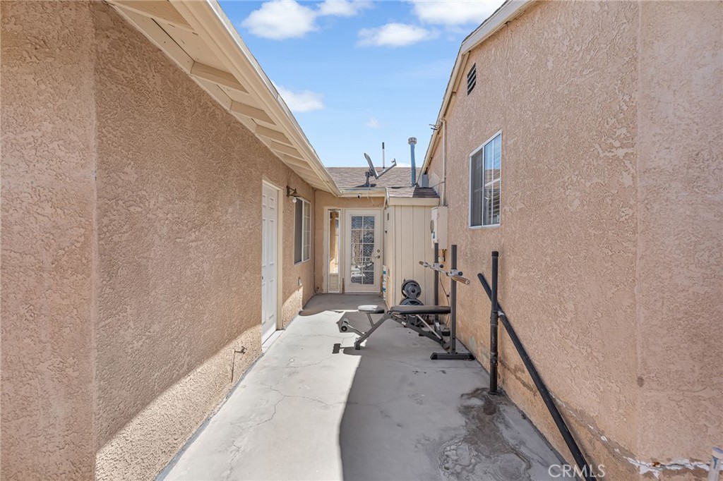 main property photo 34
