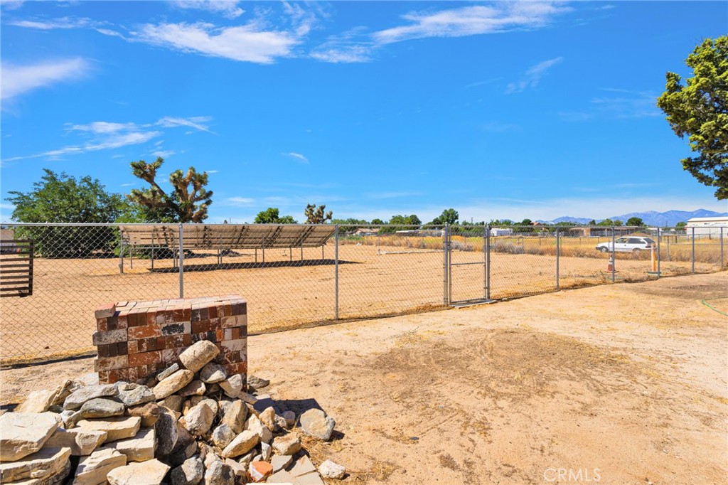 main property photo 50