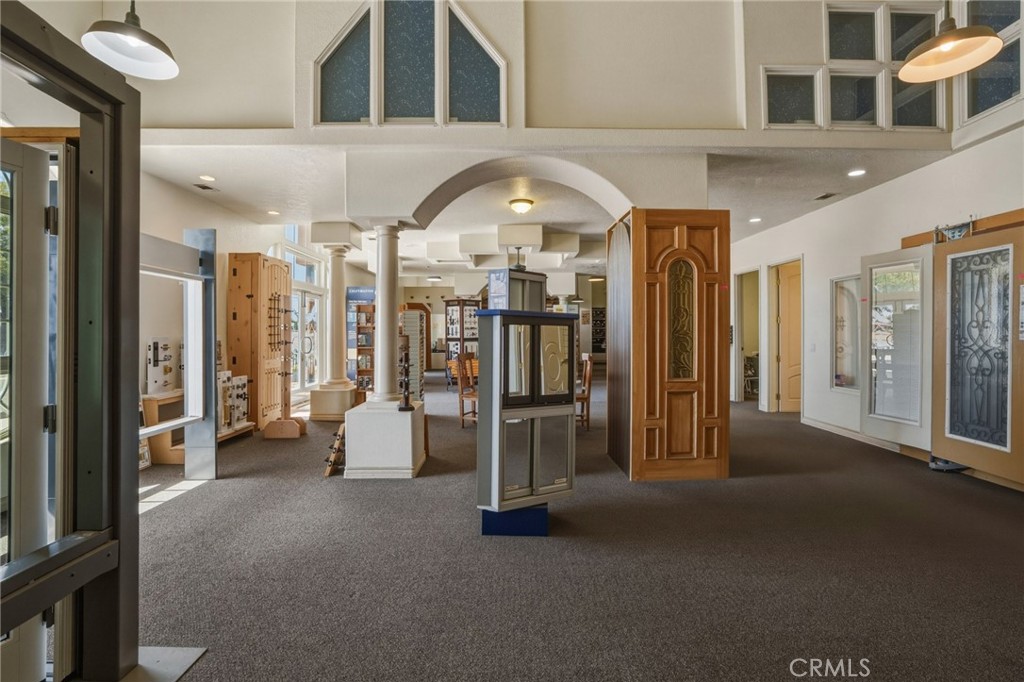 main property photo 22