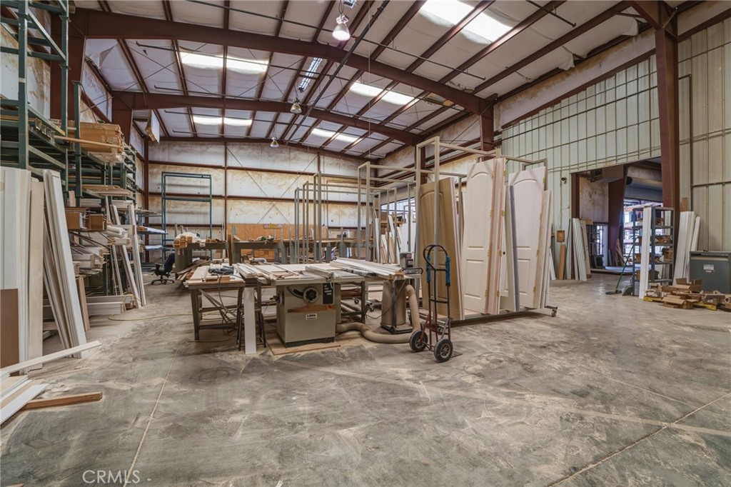 main property photo 54