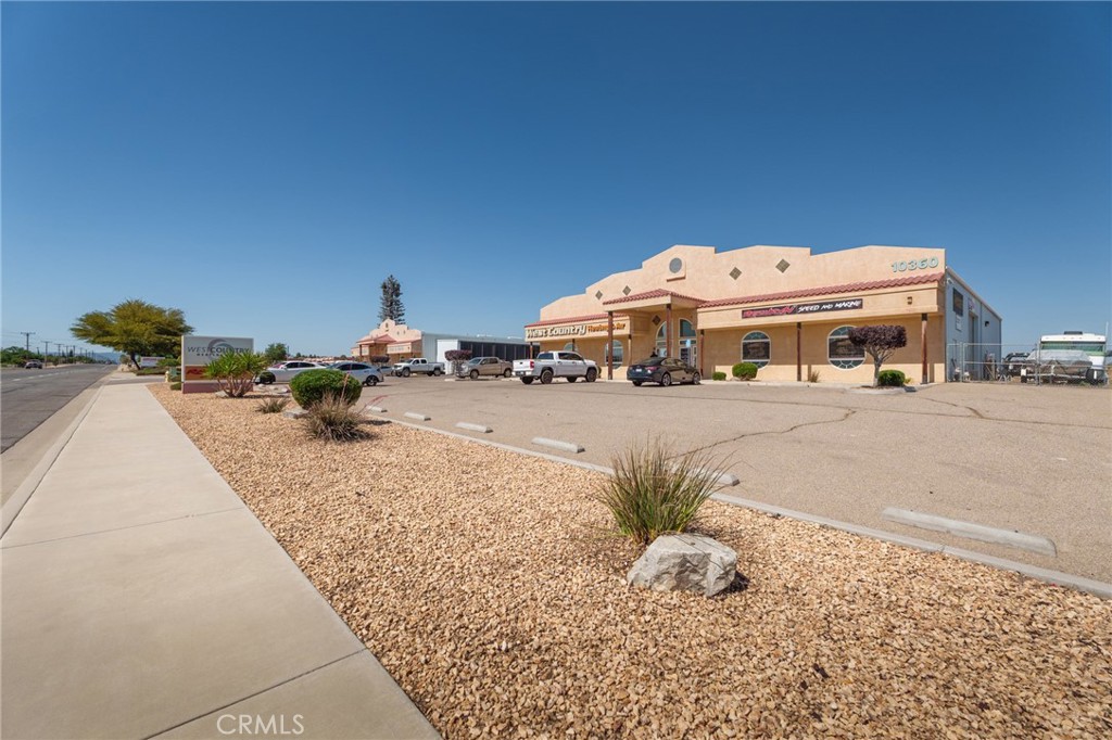 main property photo 6
