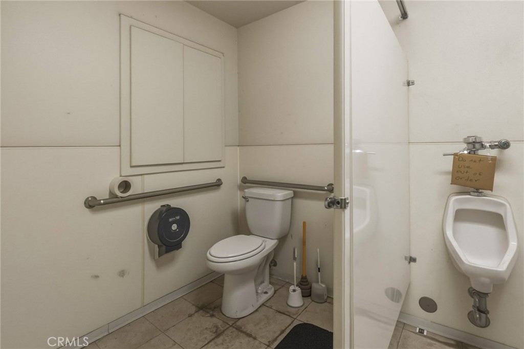 main property photo 67