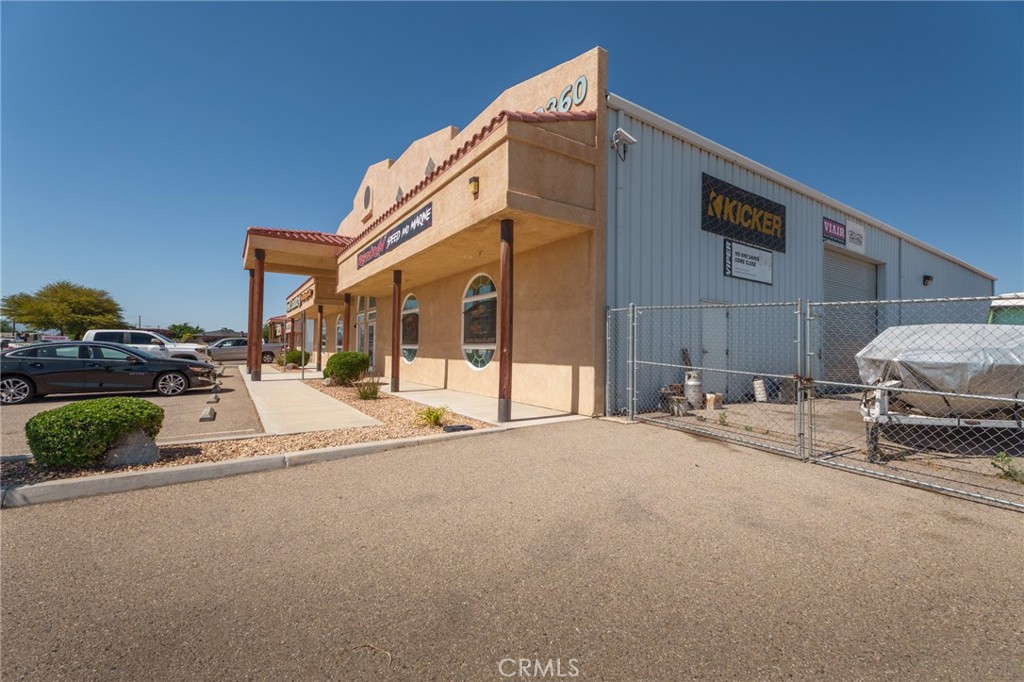 main property photo 8