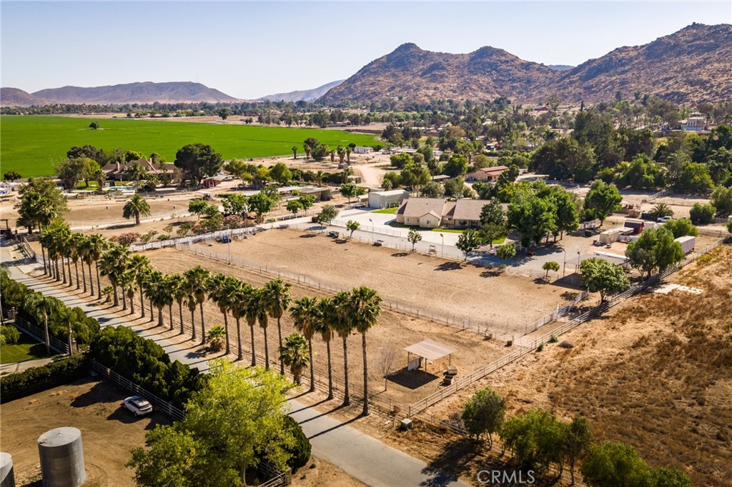 main property photo 67