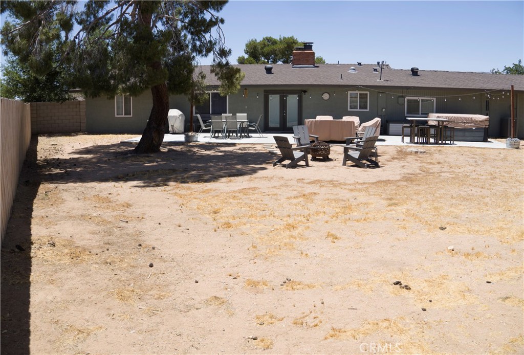 main property photo 25