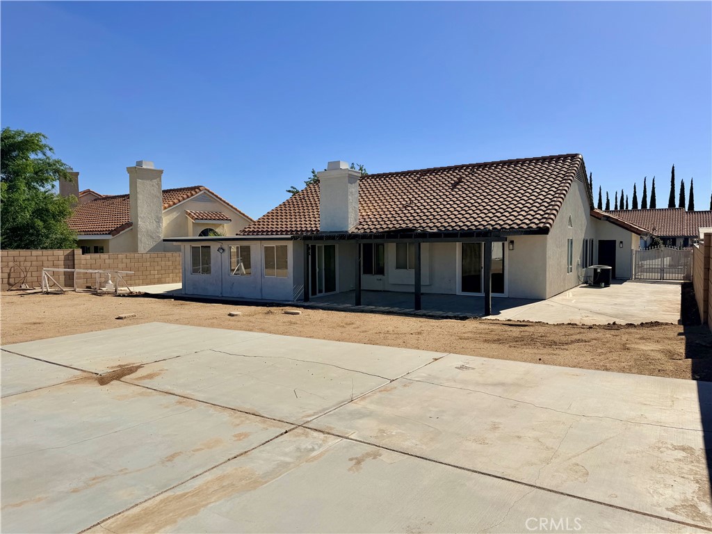 main property photo 33