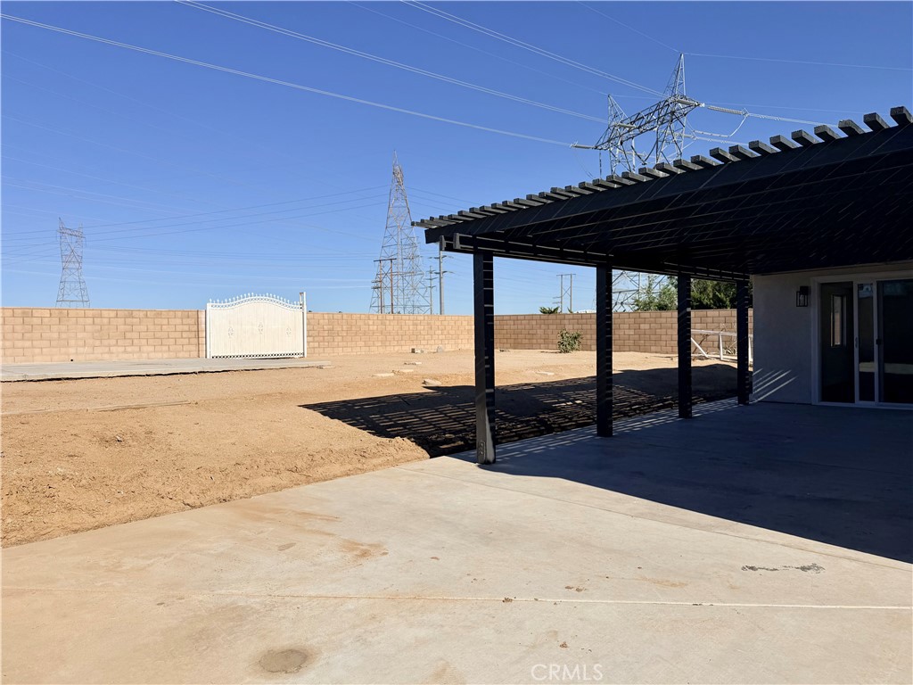 main property photo 36