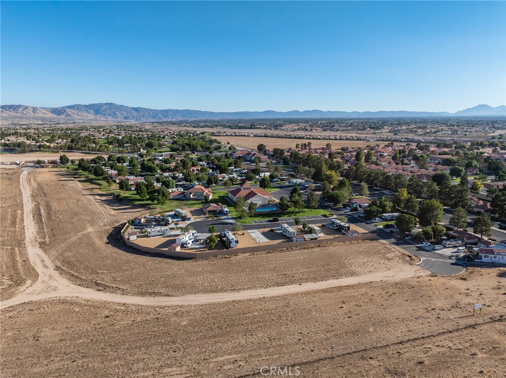 main property photo 19