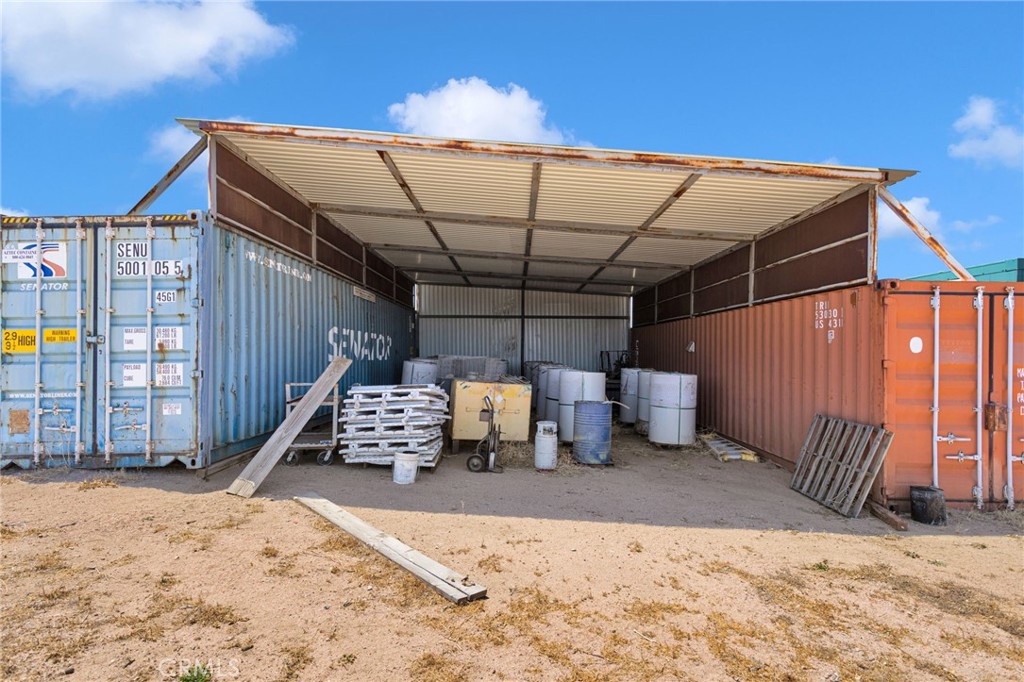 main property photo 34