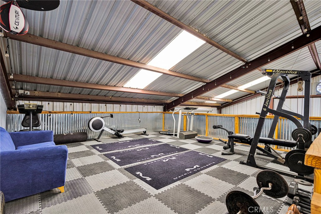 main property photo 43