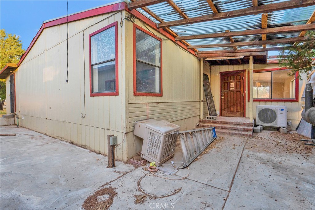 main property photo 45
