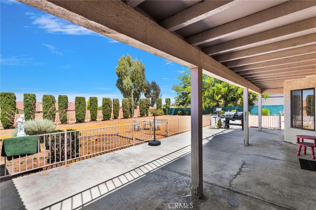 main property photo 41