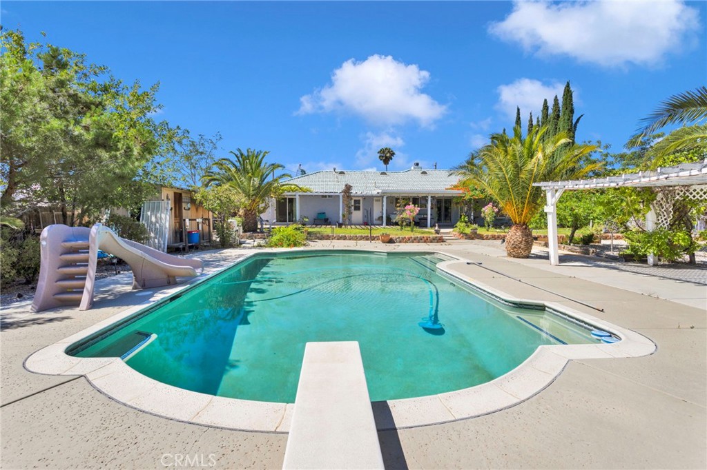 main property photo 46
