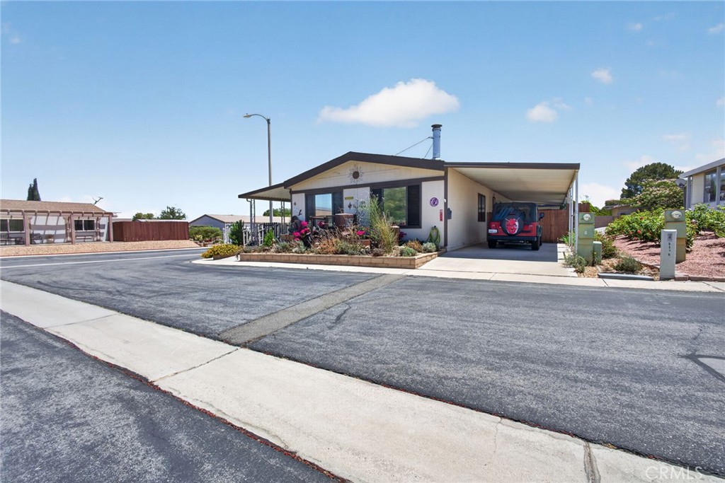 main property photo 43