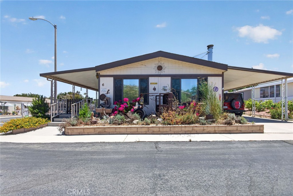 main property photo 44