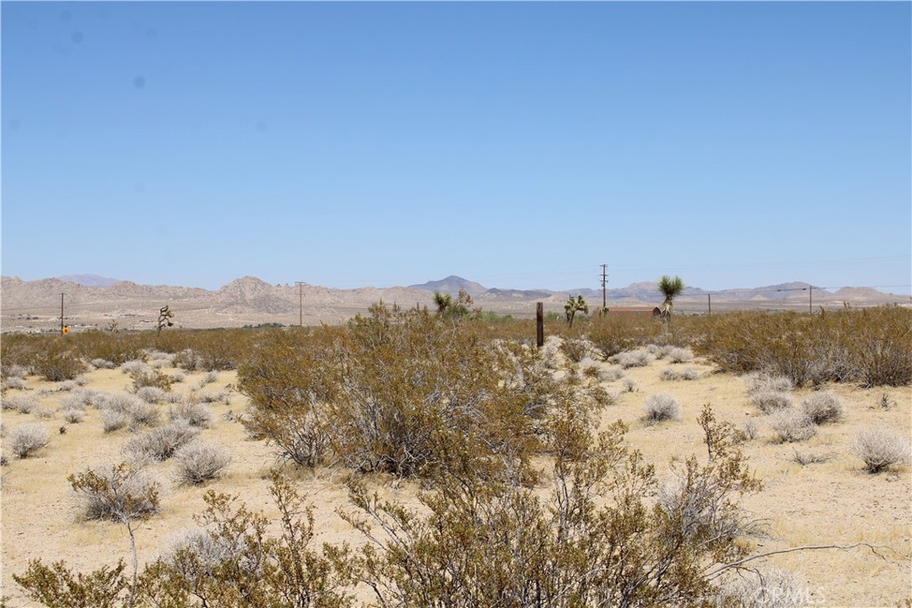 main property photo 12