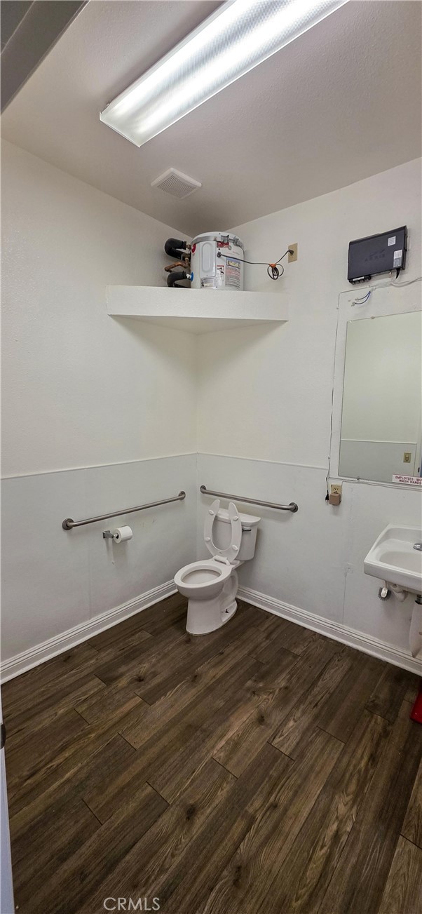 main property photo 7