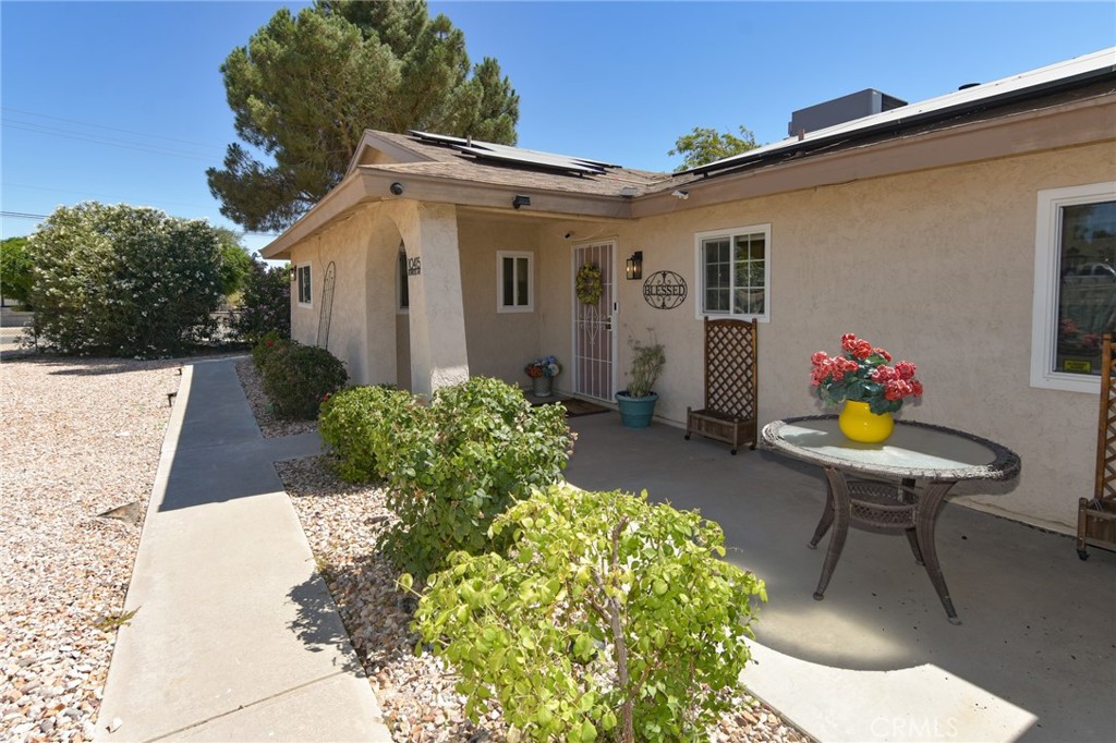 main property photo 6