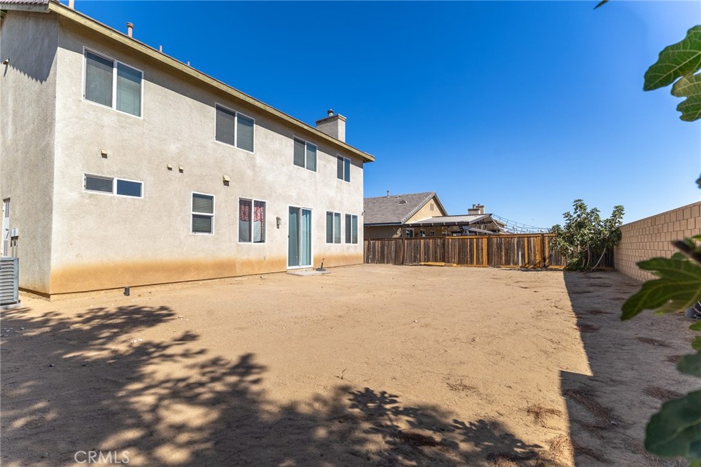 main property photo 41