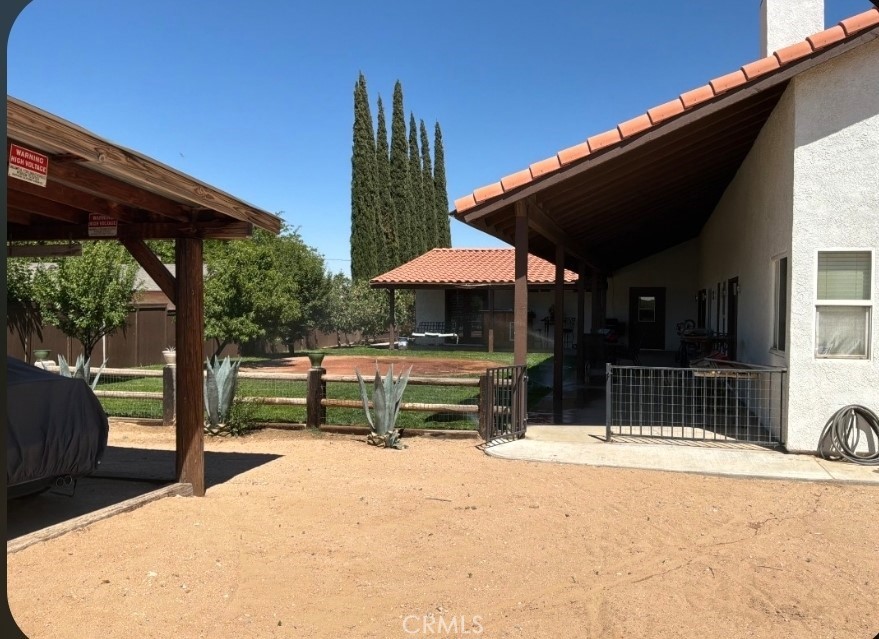 main property photo 20