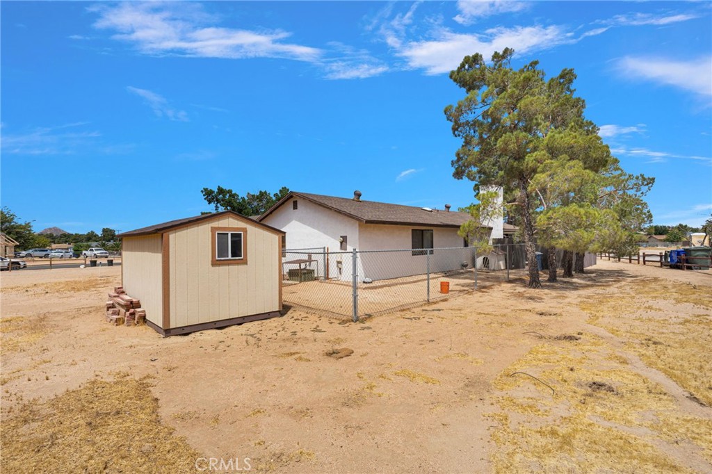 main property photo 39