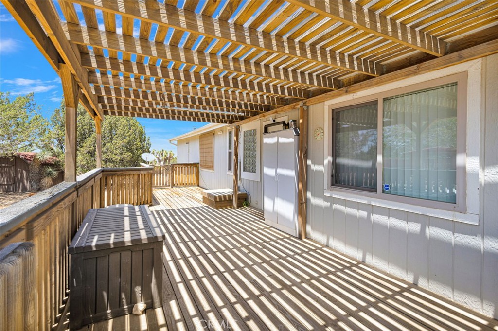 main property photo 41