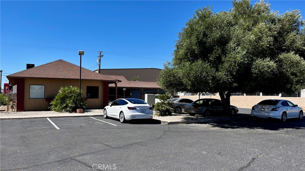main property photo 39