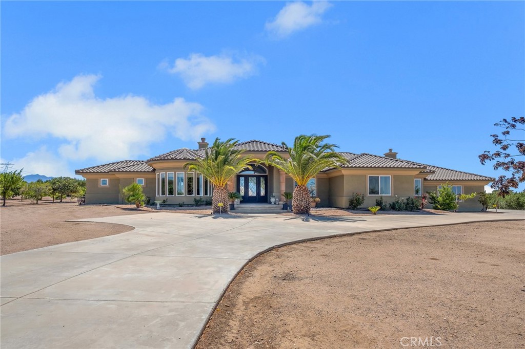 main property photo 2