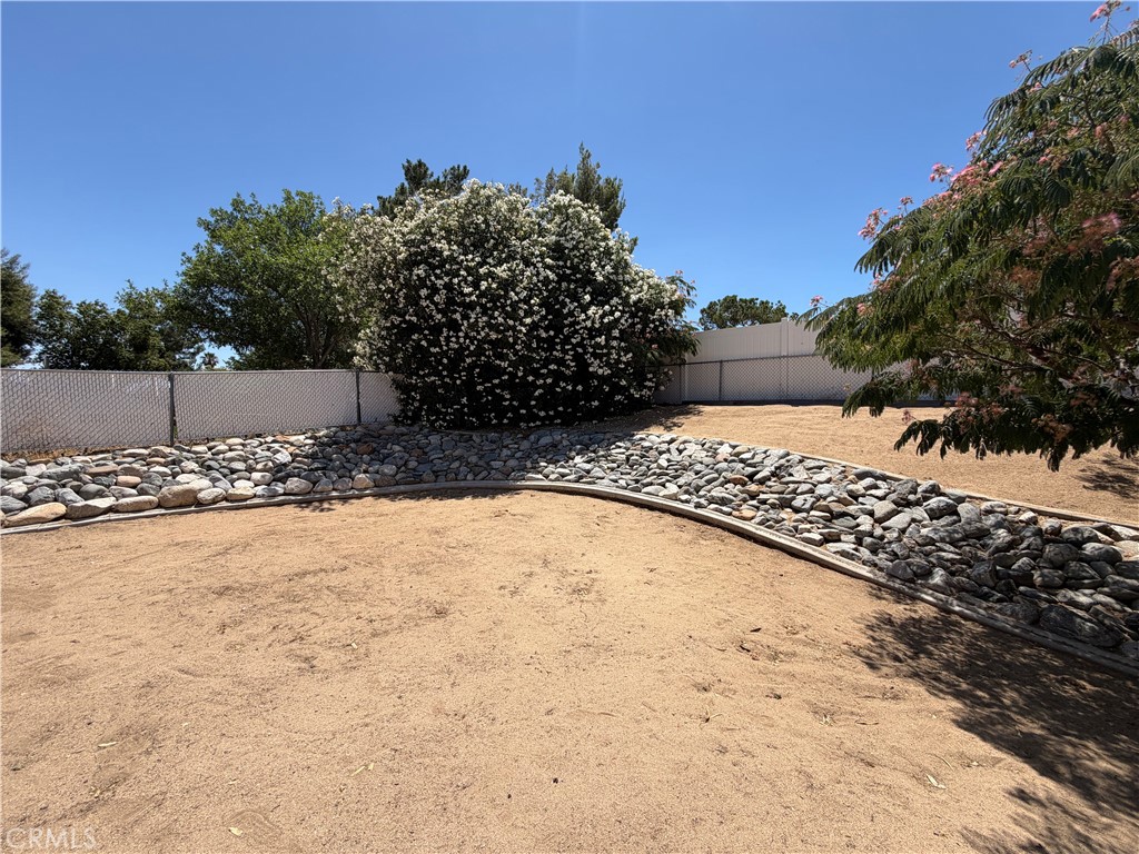 main property photo 30