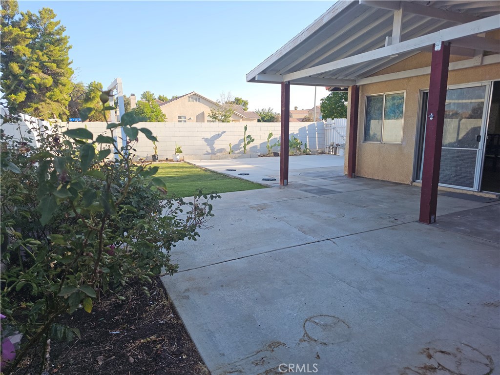 main property photo 19
