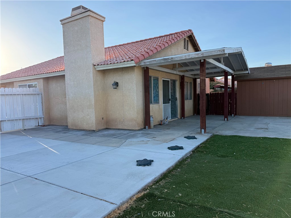 main property photo 3
