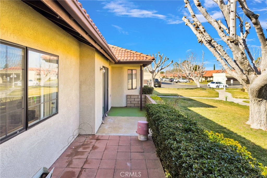 main property photo 28