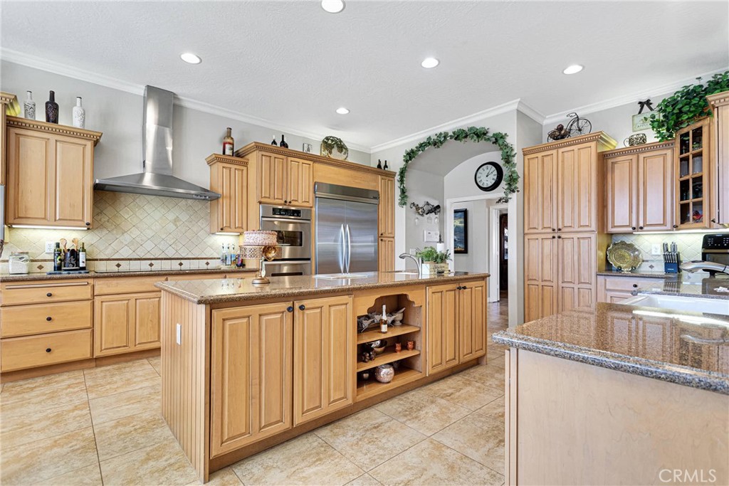 main property photo 7