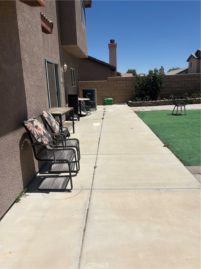 main property photo 37