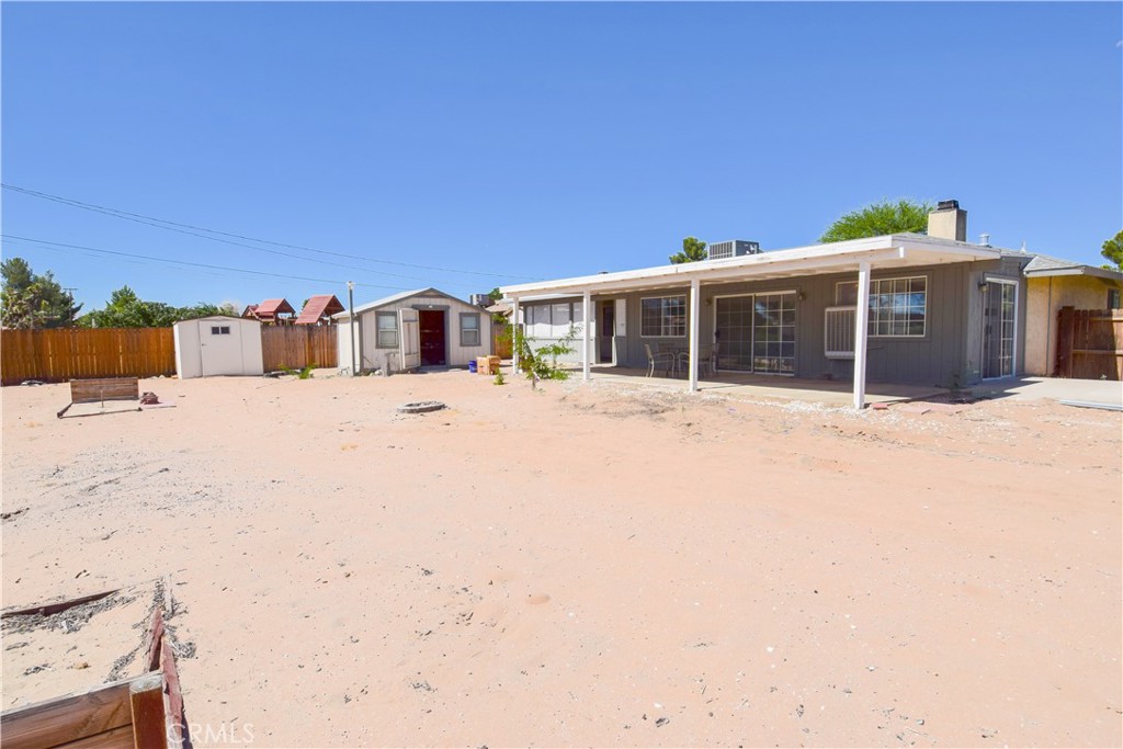 main property photo 23