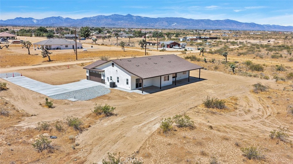 main property photo 30