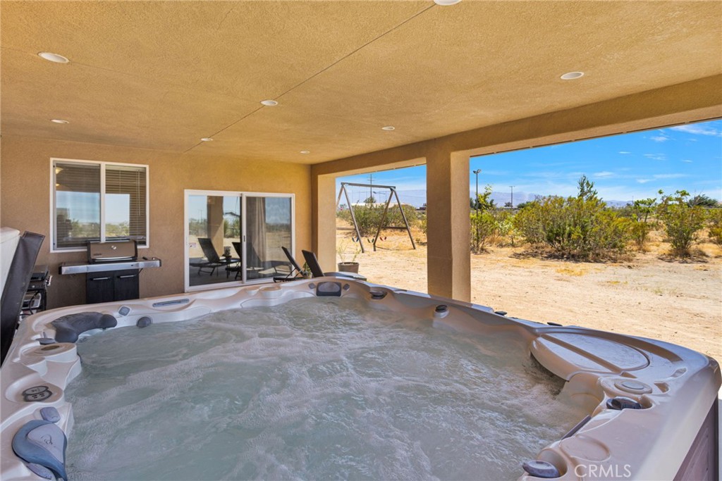 main property photo 45