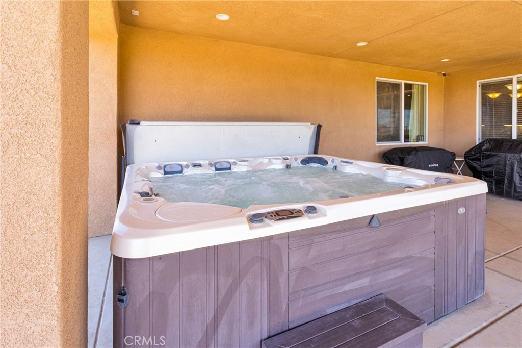 main property photo 46