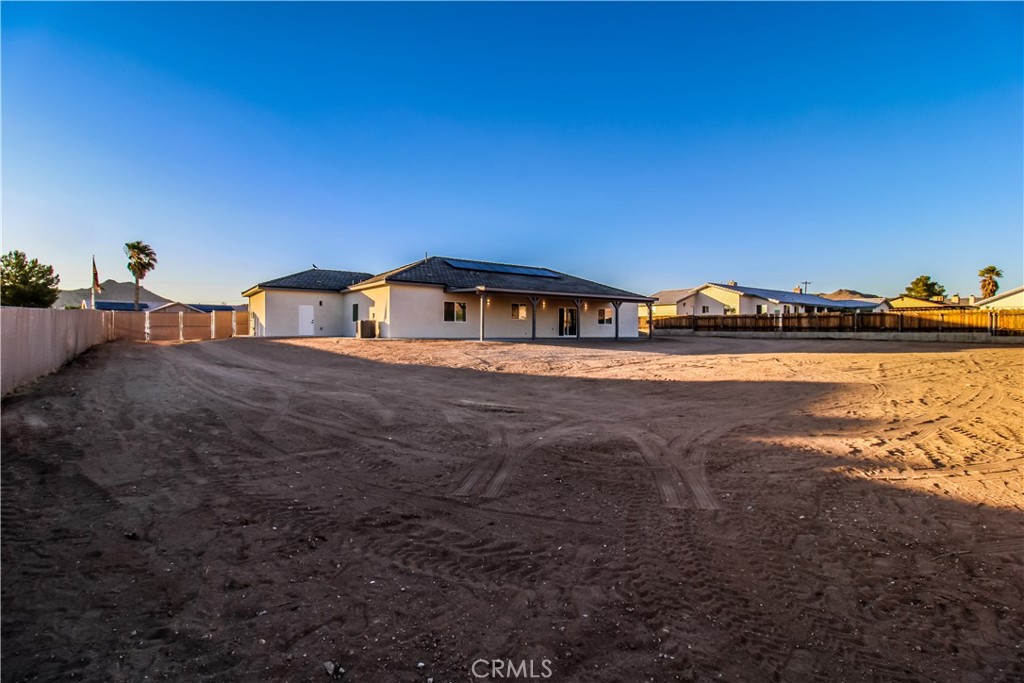 main property photo 28