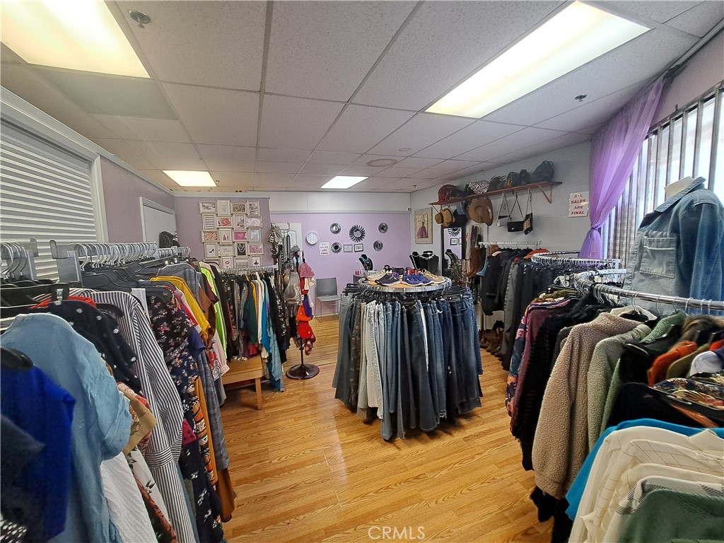 main property photo 9