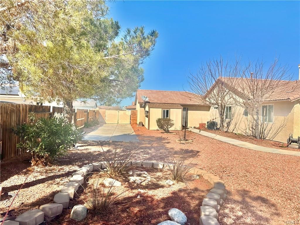 main property photo 38
