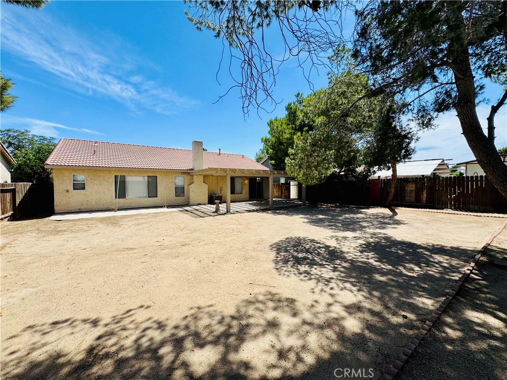 main property photo 16