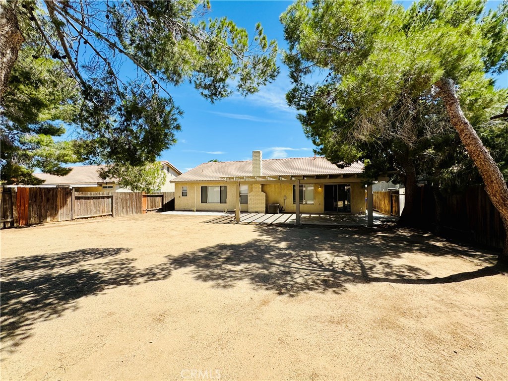 main property photo 17