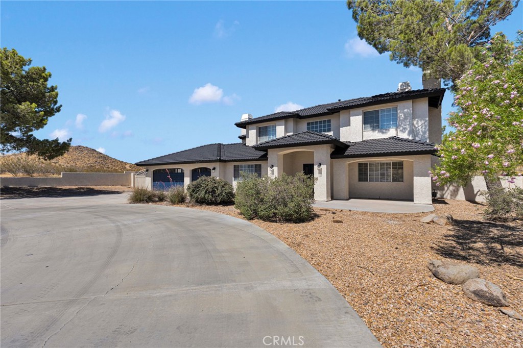 main property photo 2